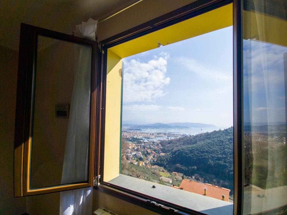 Agriturismo La Pietra 1 E La Pietra 2 Специя Экстерьер фото