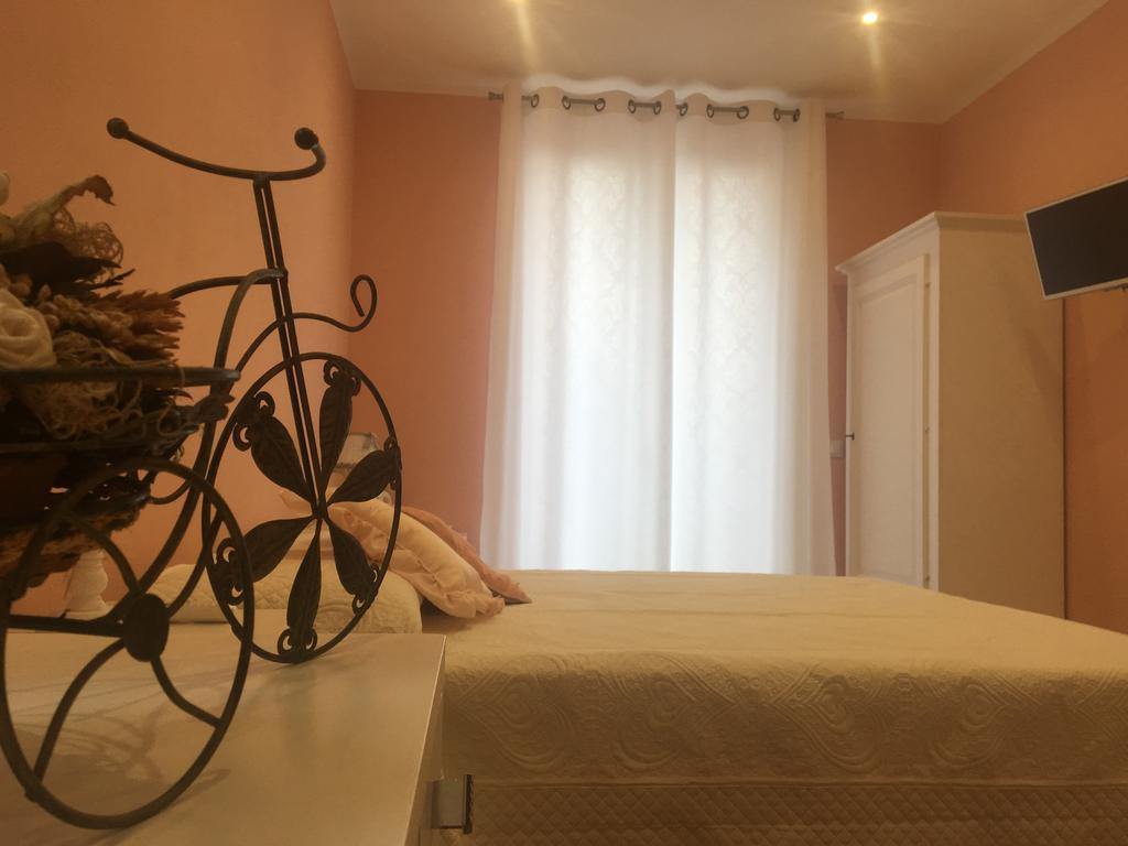 Agriturismo La Pietra 1 E La Pietra 2 Специя Экстерьер фото