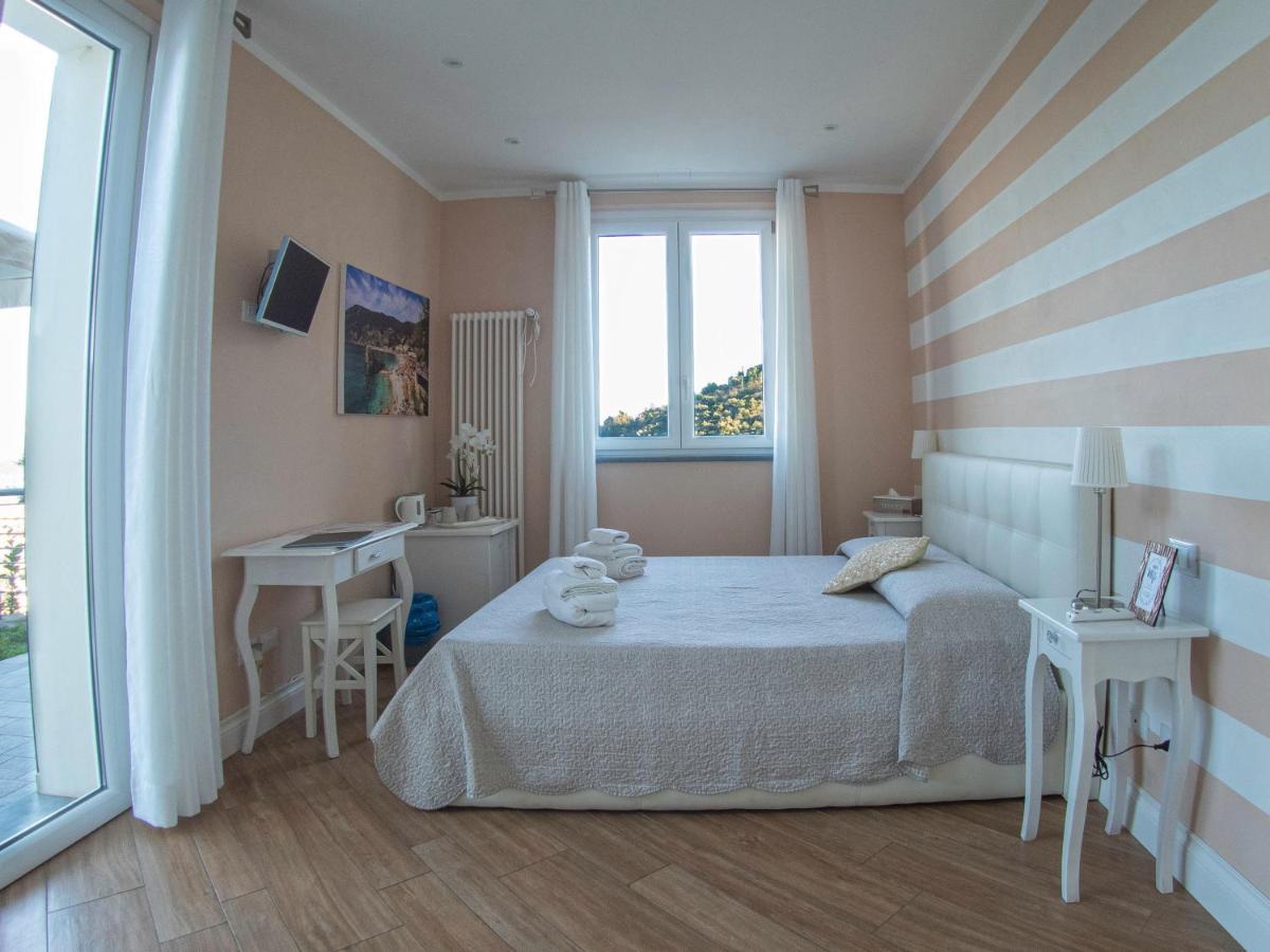 Agriturismo La Pietra 1 E La Pietra 2 Специя Экстерьер фото